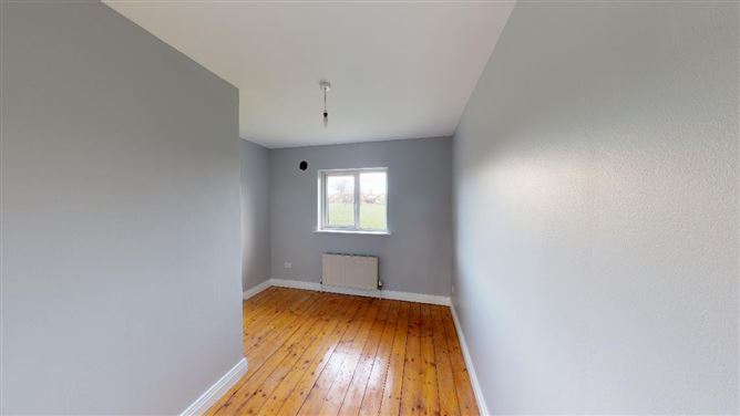 25 Chambersland, New Ross, Co. Wexford
