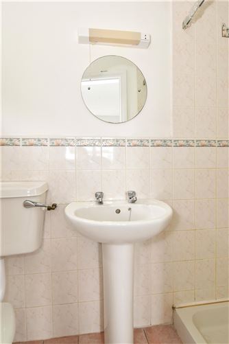 3B Devon Park, Salthill, Galway