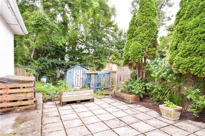 3B Devon Park, Salthill, Galway