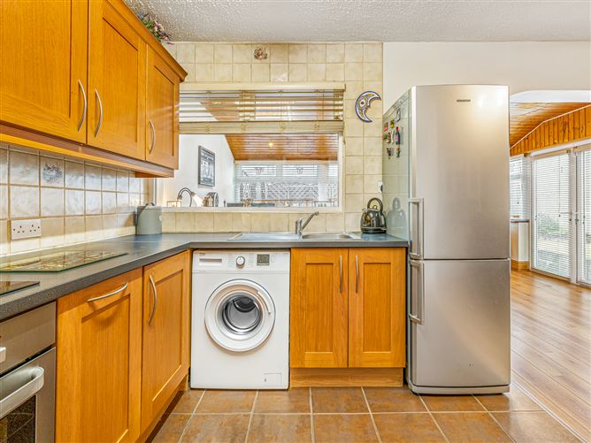 132 The Crescent, Millbrook Lawns, Tallaght,   Dublin 24