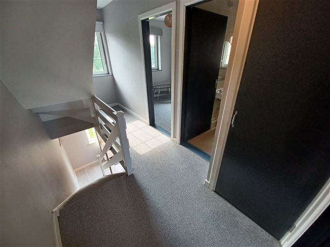 2 Hazelgrove, Ballincollig, Cork