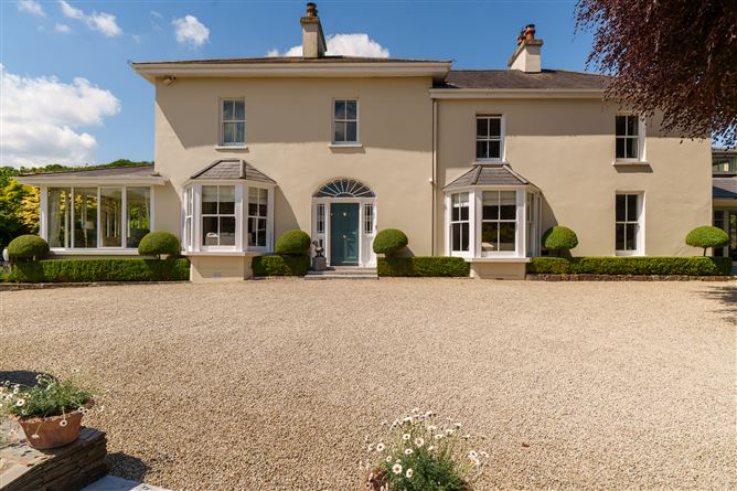 https://photos-a.propertyimages.ie/media/6/4/1/4929146/21ab94d1-1fb5-4730-be06-5cc6b5631fea_l.jpg
