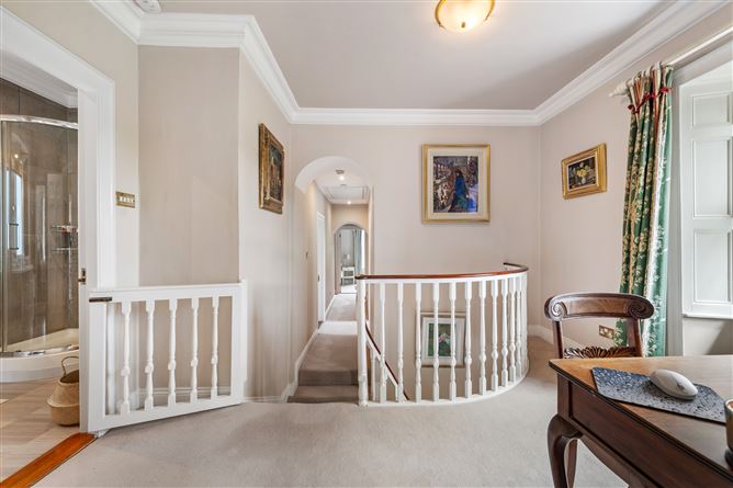 https://photos-a.propertyimages.ie/media/6/4/1/4929146/21ab94d1-1fb5-4730-be06-5cc6b5631fea_l.jpg