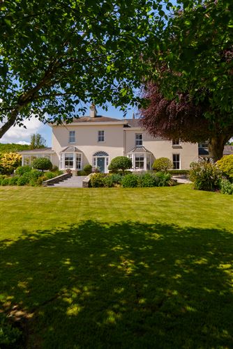 https://photos-a.propertyimages.ie/media/6/4/1/4929146/21ab94d1-1fb5-4730-be06-5cc6b5631fea_l.jpg