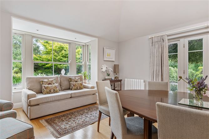 https://photos-a.propertyimages.ie/media/6/4/1/4929146/21ab94d1-1fb5-4730-be06-5cc6b5631fea_l.jpg