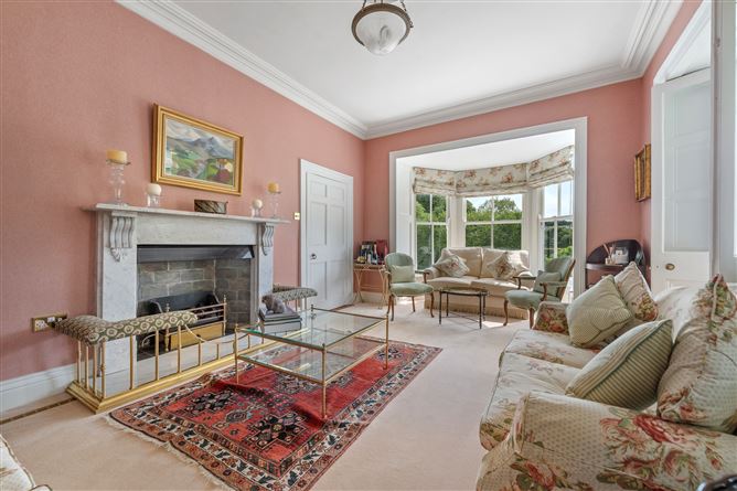 https://photos-a.propertyimages.ie/media/6/4/1/4929146/21ab94d1-1fb5-4730-be06-5cc6b5631fea_l.jpg