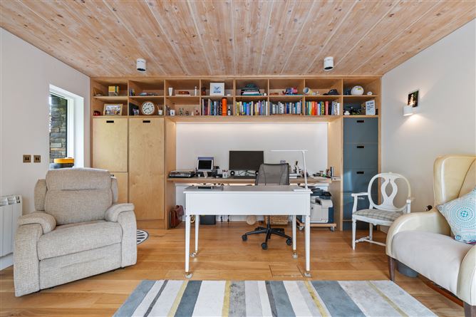 https://photos-a.propertyimages.ie/media/6/4/1/4929146/21ab94d1-1fb5-4730-be06-5cc6b5631fea_l.jpg