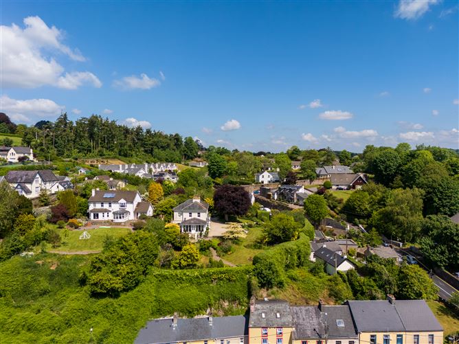 https://photos-a.propertyimages.ie/media/6/4/1/4929146/21ab94d1-1fb5-4730-be06-5cc6b5631fea_l.jpg
