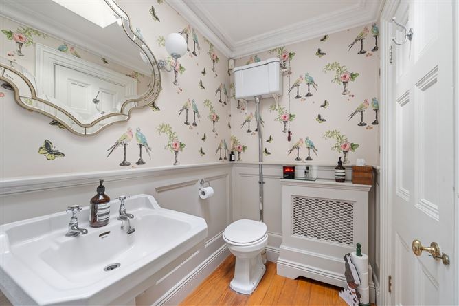https://photos-a.propertyimages.ie/media/6/4/1/4929146/21ab94d1-1fb5-4730-be06-5cc6b5631fea_l.jpg