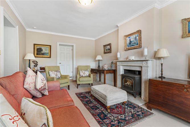 https://photos-a.propertyimages.ie/media/6/4/1/4929146/21ab94d1-1fb5-4730-be06-5cc6b5631fea_l.jpg