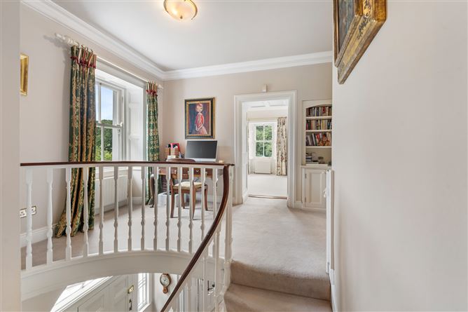 https://photos-a.propertyimages.ie/media/6/4/1/4929146/21ab94d1-1fb5-4730-be06-5cc6b5631fea_l.jpg