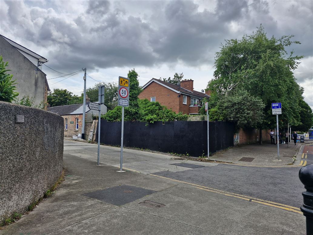 Harold's Cross Road, Harold's Cross,   Dublin 6