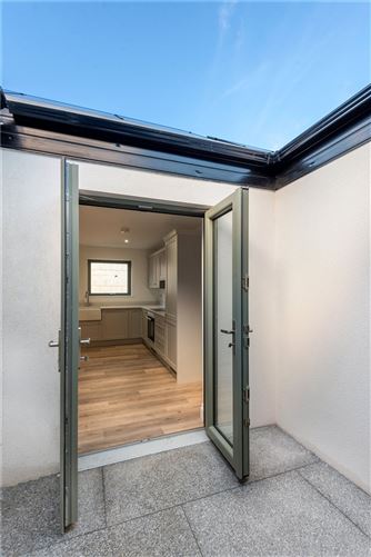 2 Keegan's Cottages, Merrion Road, Dublin 4