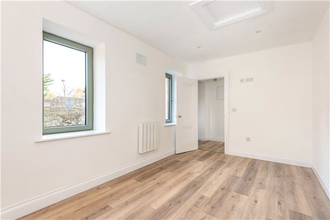 2 Keegan's Cottages, Merrion Road, Dublin 4