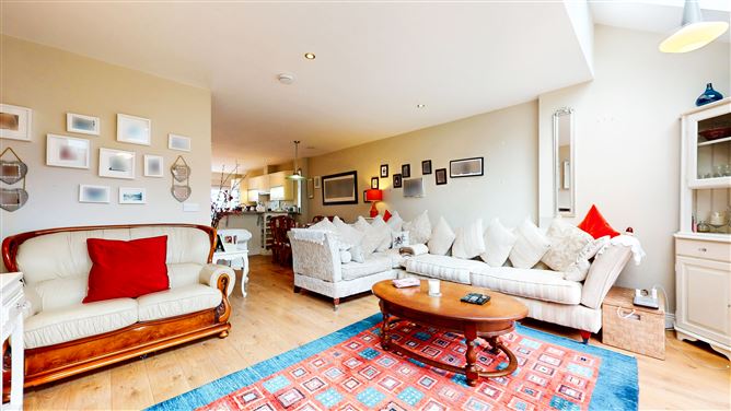 4 Sheil's Court Main Street Rathcoole, Dublin 24, Dublin