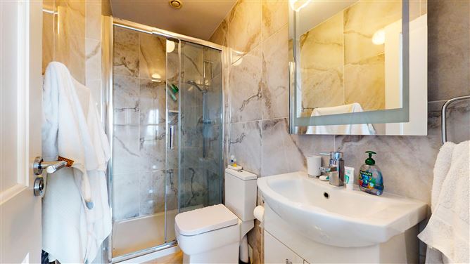 4 Sheil's Court Main Street Rathcoole, Dublin 24, Dublin