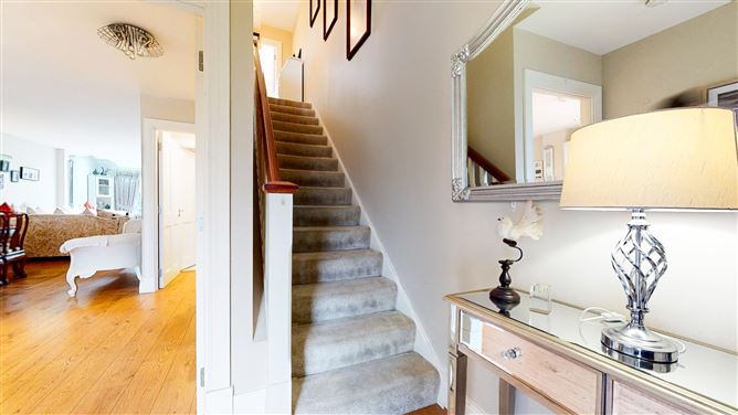 4 Sheil's Court Main Street Rathcoole, Dublin 24, Dublin