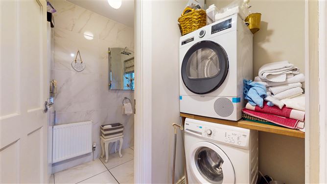 4 Sheil's Court Main Street Rathcoole, Dublin 24, Dublin