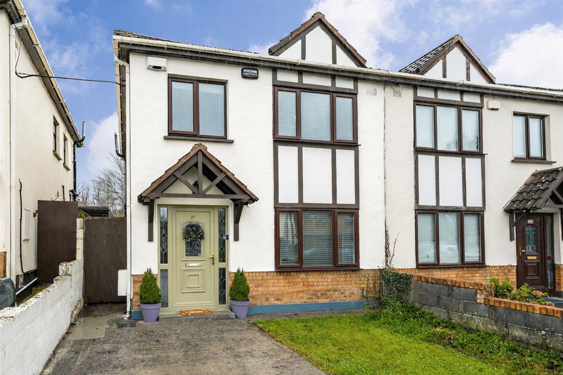 27 Pinewoods, Clondalkin, Dublin 22, D22 E8X4