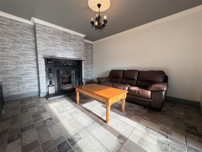 35 Manor View Park, Letterkenny, Donegal