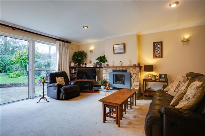 79 Shrewsbury Lawn, Cabinteely, Dublin 18
