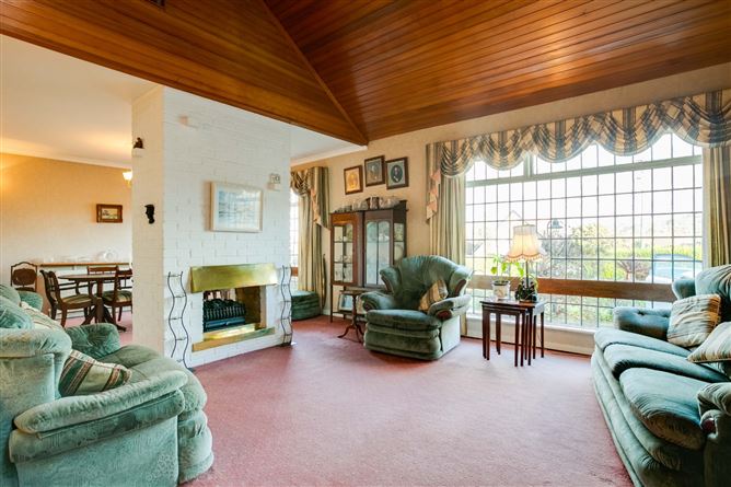 79 Shrewsbury Lawn, Cabinteely, Dublin 18
