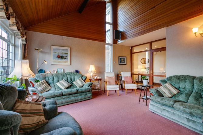 79 Shrewsbury Lawn, Cabinteely, Dublin 18