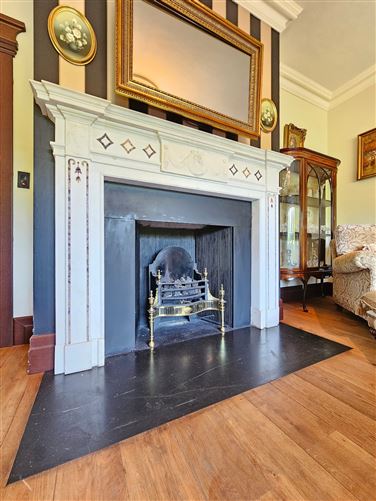 Erinagh Lodge, Fountain, Ennis, Co. Clare