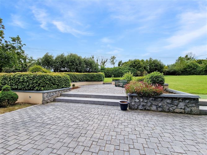 Erinagh Lodge, Fountain, Ennis, Co. Clare