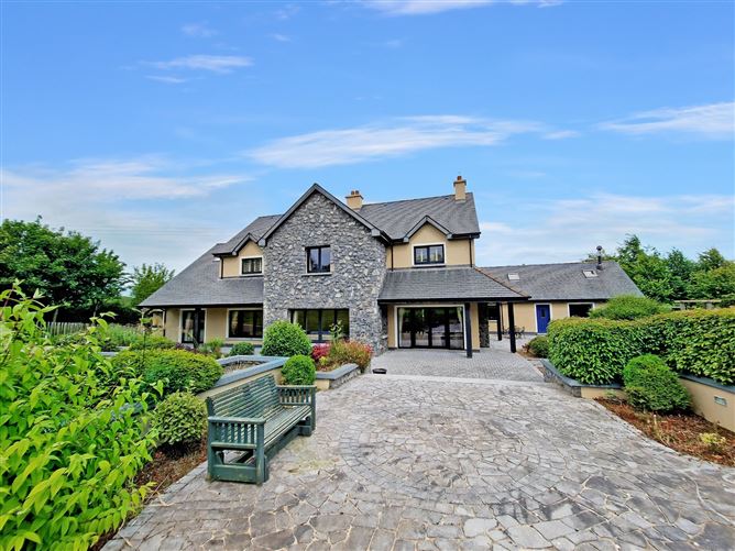 Erinagh Lodge, Fountain, Ennis, Co. Clare