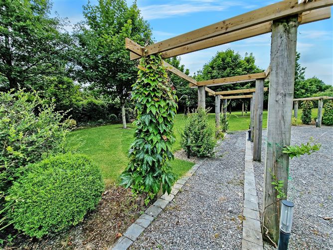 Erinagh Lodge, Fountain, Ennis, Co. Clare