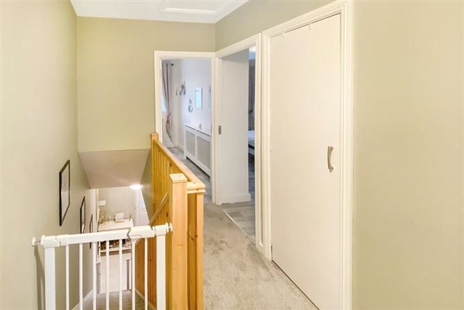 17 Bay View Rise, Ballybane, Co. Galway