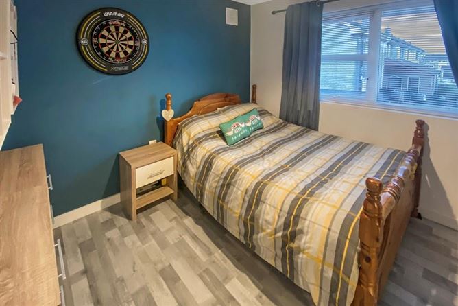 17 Bay View Rise, Ballybane, Co. Galway