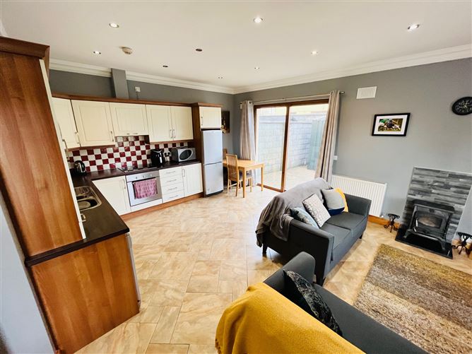 34 Springfield Grove, Tipperary Town, Tipperary