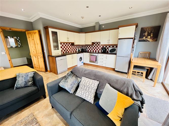 34 Springfield Grove, Tipperary Town, Tipperary
