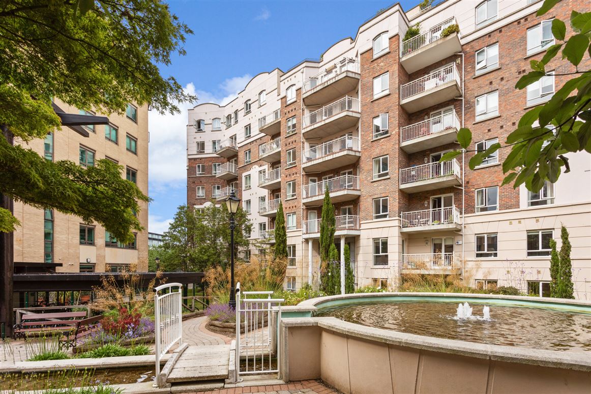 8 The Lansdowne, Pembroke Square, Ballsbridge, Dublin 4