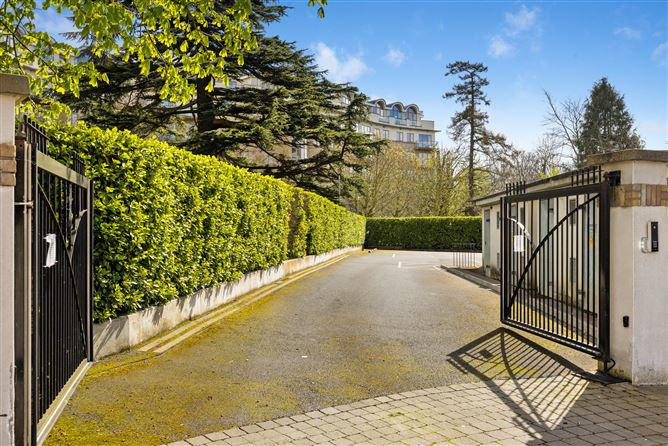 Rockfield Central, Dundrum,South Dublin City, Dublin 16, Dundrum, Dublin 16
