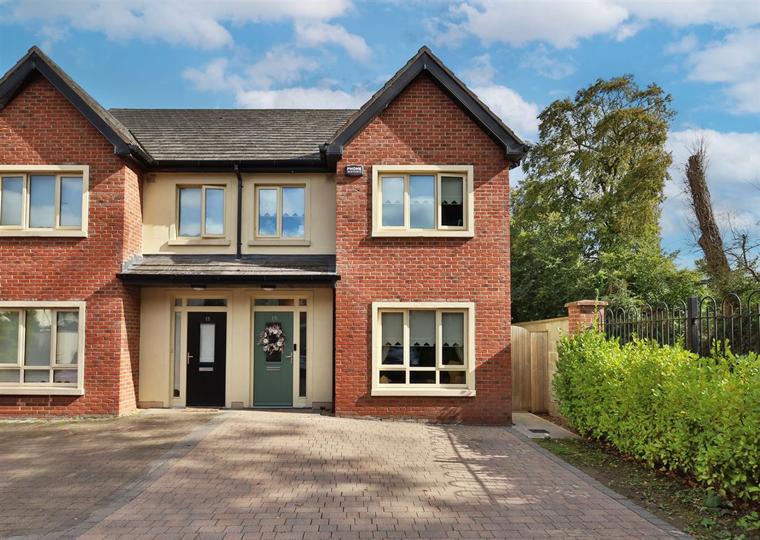 15 Cois Glaisin Park, Johnstown, Navan, Meath