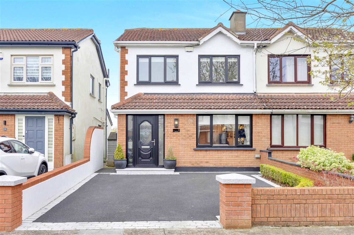 5 Lissadel Grove, Malahide, County Dublin