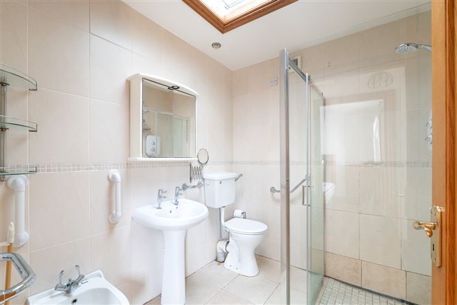 Photo 9 of 17 — 32a Ralahine, Ballybrack,   County Dublin