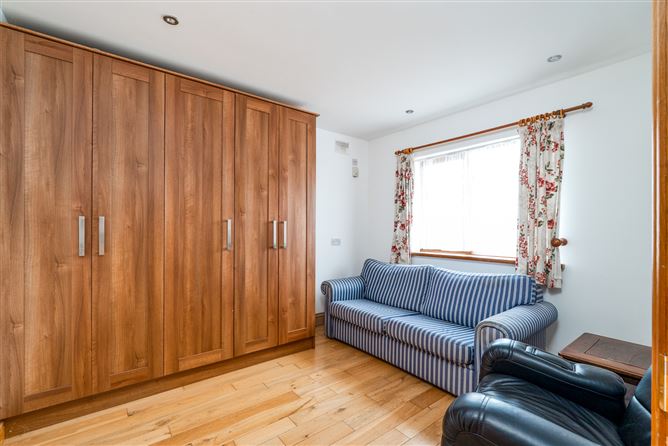 Photo 12 of 17 — 32a Ralahine, Ballybrack,   County Dublin