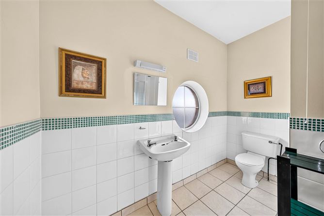 Photo 22 of 28 — 44 Croi Oige, Dublin Road, Athlone, County Westmeath