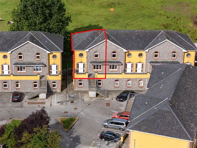 Photo 23 of 28 — 44 Croi Oige, Dublin Road, Athlone, County Westmeath
