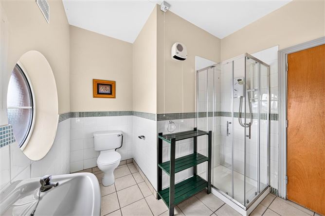 Photo 21 of 28 — 44 Croi Oige, Dublin Road, Athlone, County Westmeath