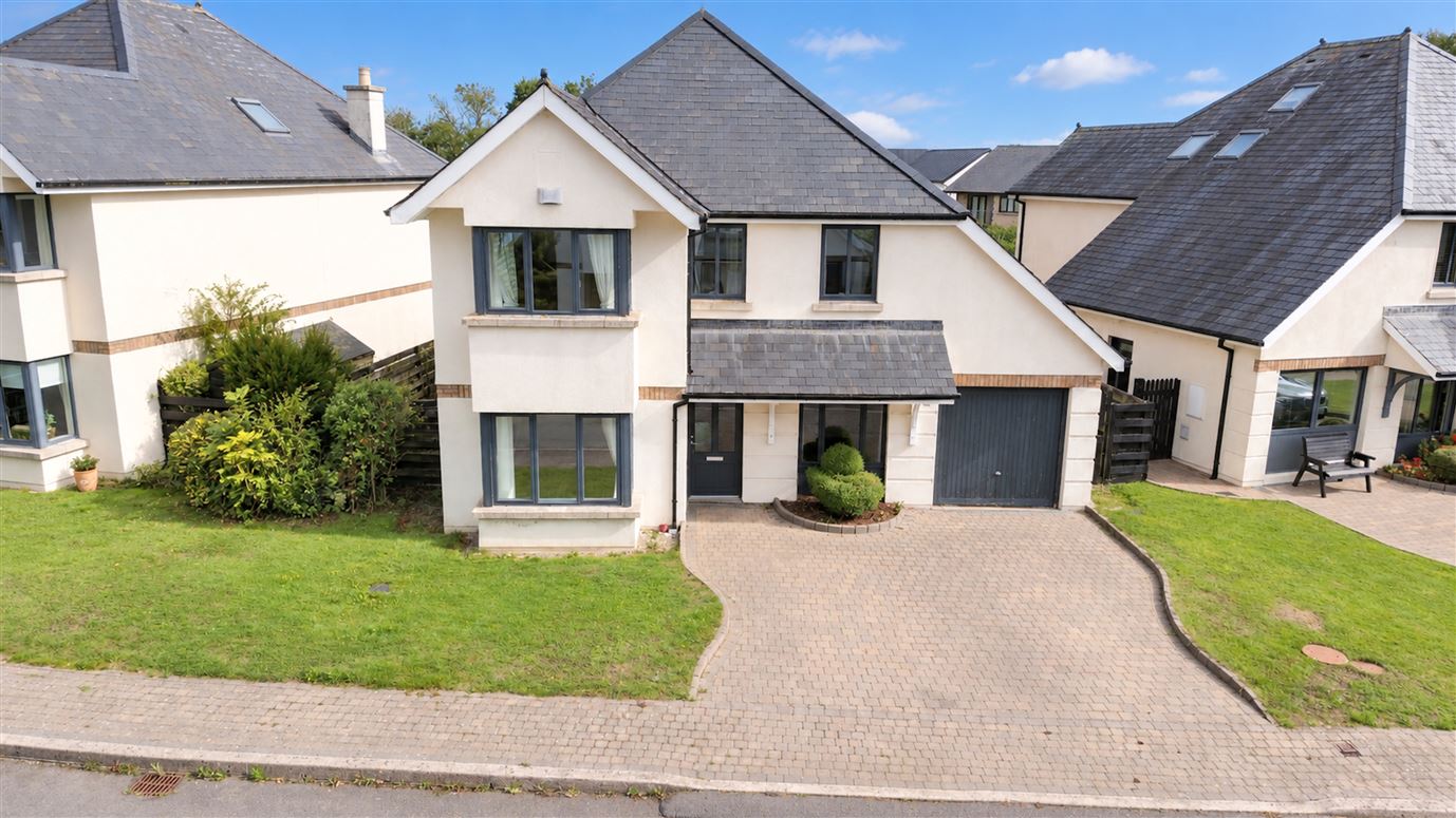 3 Hillview Crescent, Seafield, Ballymoney, Wexford