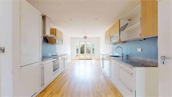 3 Hillview Crescent, Seafield, Ballymoney, Wexford