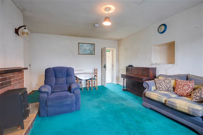 Rockbrook, Edmondstown Road, Rathfarnham, Dublin 16