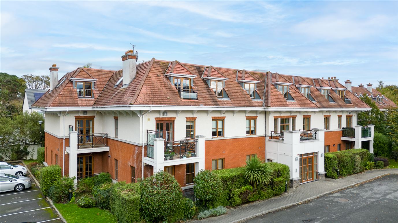 11 Cairnbrook Hall, Carrickmines, Dublin 18 Brock DeLappe Estate