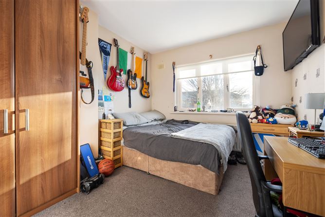 8 Sundale Meadow, Tallaght, Dublin 24
