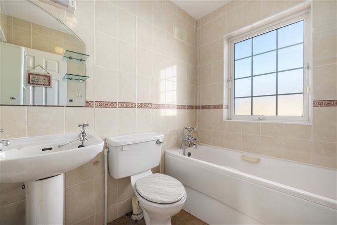 8 Sundale Meadow, Tallaght, Dublin 24